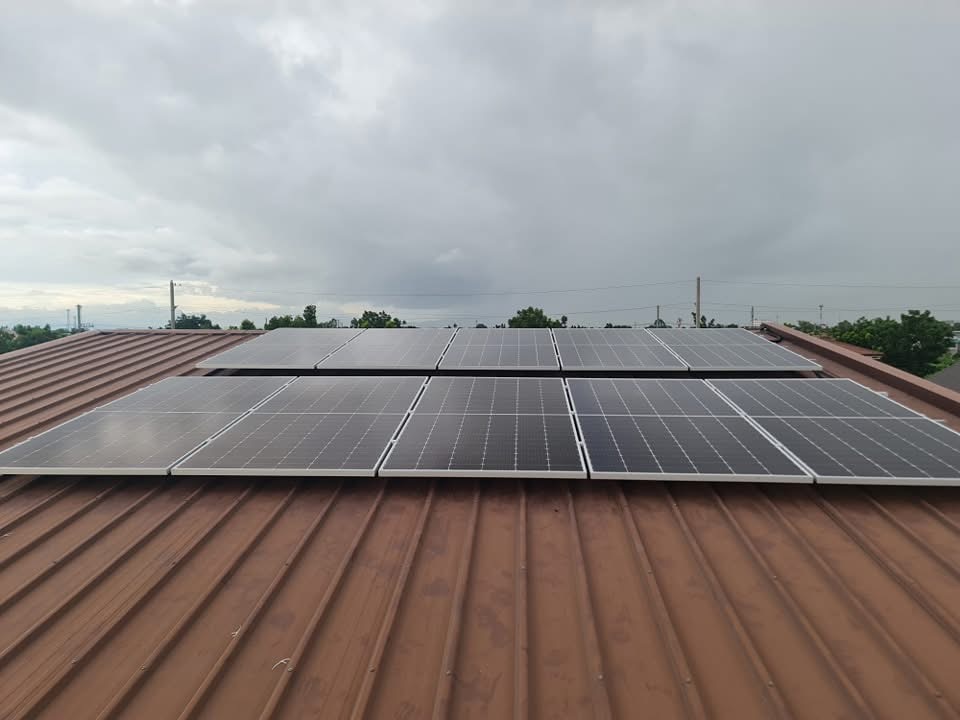 Completed 12KW commercial rooftop solar installation
